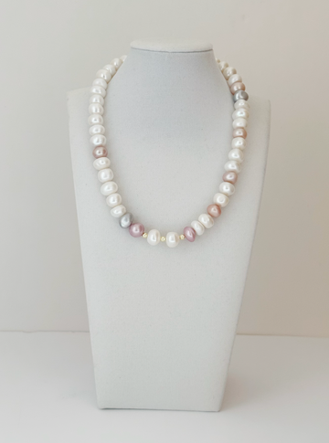 Collar de sombras blancas perla y rosas 18,5" - Esferas