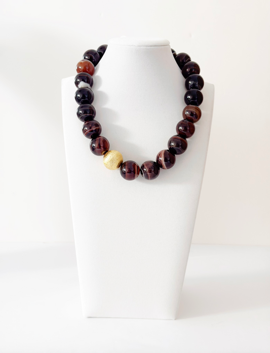 Brown and black with indian bead necklace - Esferas