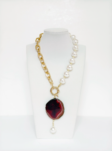 Collar de cadena y perlas en tono dorado - Esferas