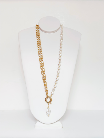 Collar largo de cadena en tono dorado - Esferas