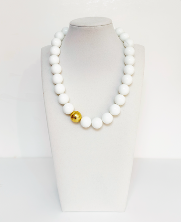 Cat's eye white glass beads necklace - Esferas