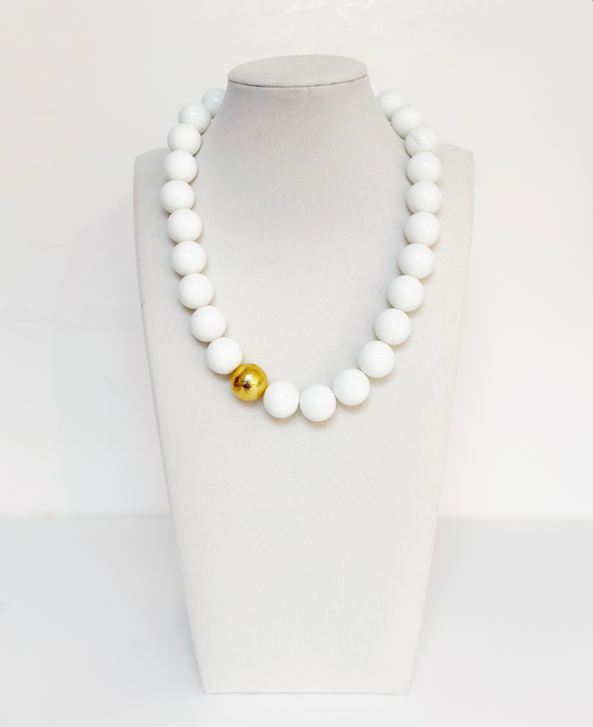 Cat's eye white glass beads necklace - Esferas
