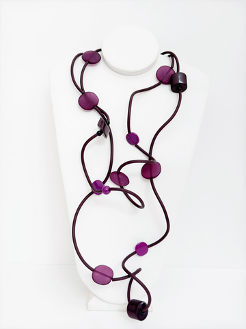 Collar de PVC morado - Marcella Duce
