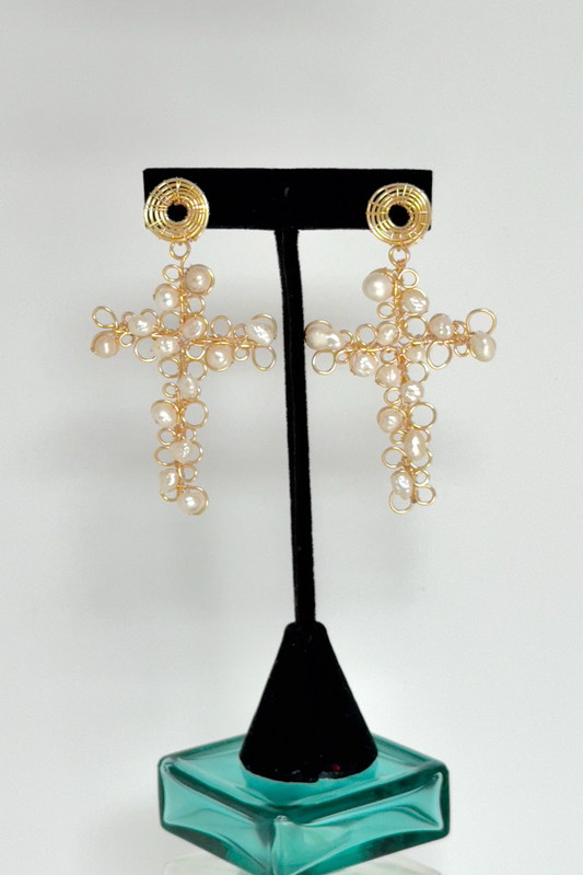Gold Cross with Pearl Earrings - Olí