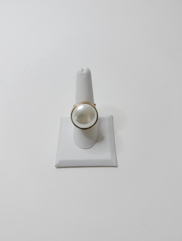 Small Pearl Ring - Enigma