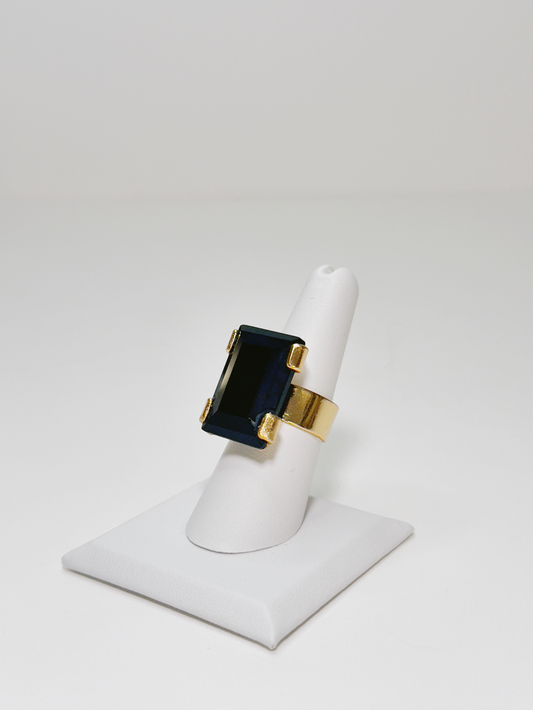 Step-cut Baguette Ring - Enigma