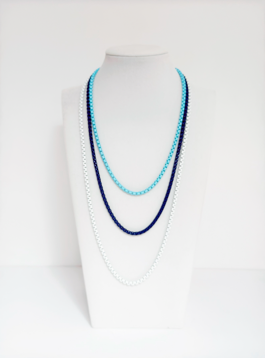 Short Three Layers Blue Necklace - Esferas