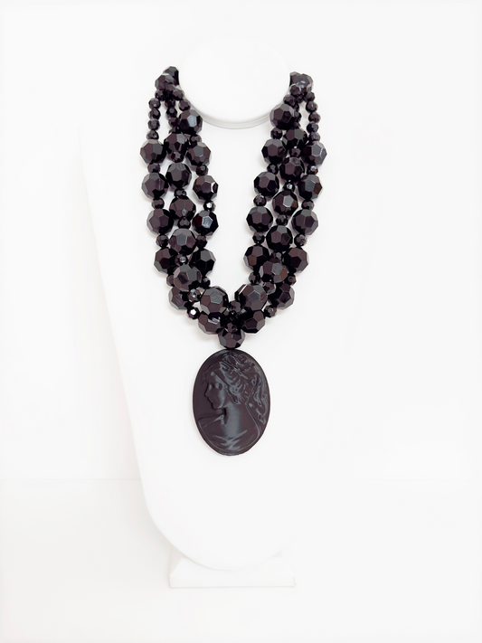 Midnight Cameo Statement Necklace - Cameo