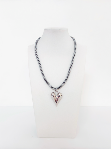 Gold Heart Pendant Necklace - Esferas