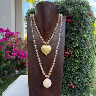 CAMEO COLLAR 2 VUELTAS CHAMPAGNE,  ESFERA CREMA Y CORAZON