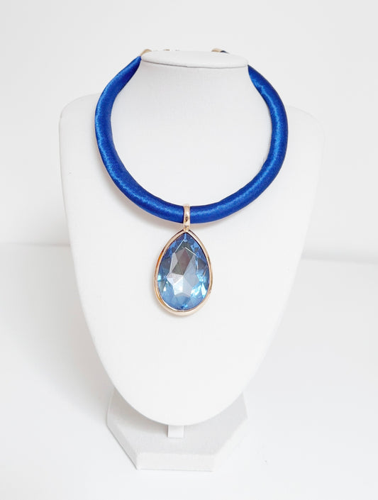 Teardrop Crystal Pendant Necklace