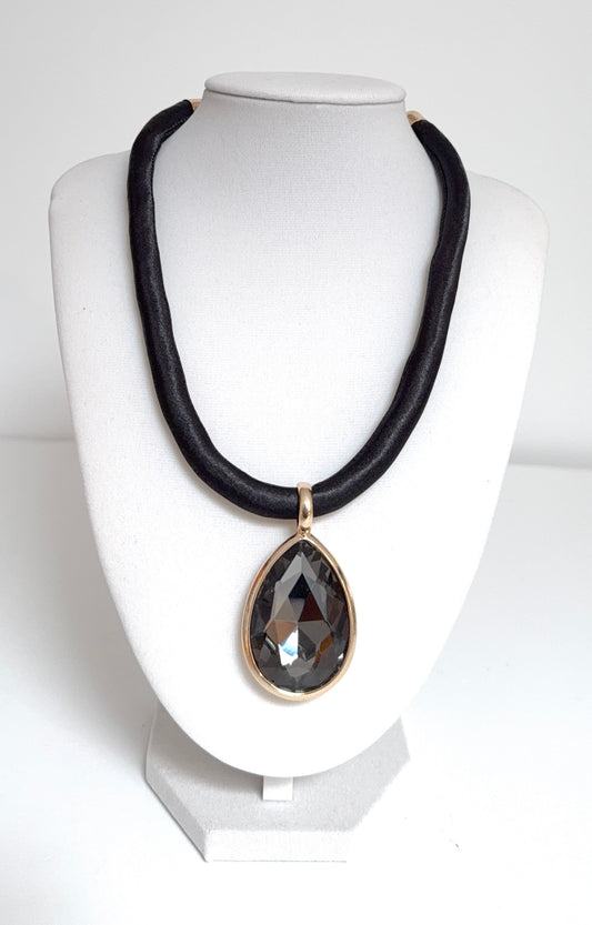 Teardrop Crystal Pendant Necklace