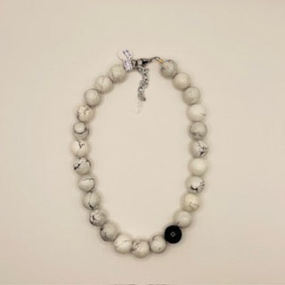 EDIAN HOWLITE NECKLACE