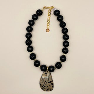 BLACK ONYX NECKLACE