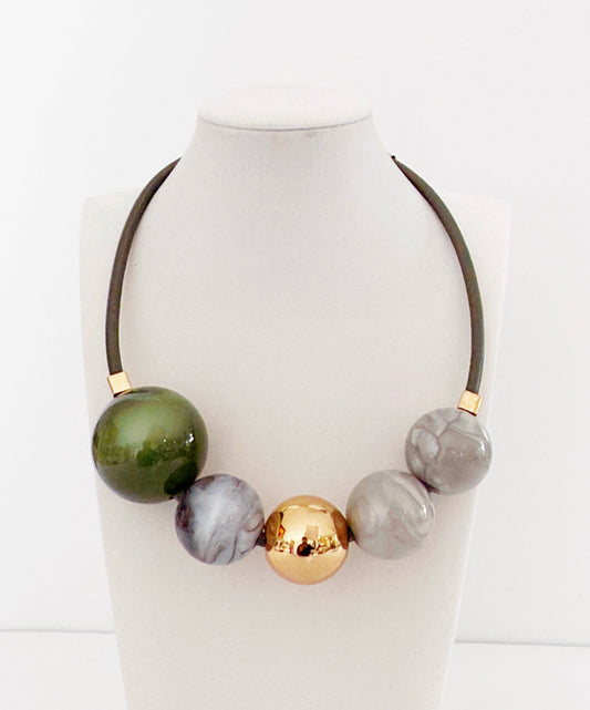 Olive Marble Necklace - Antúra