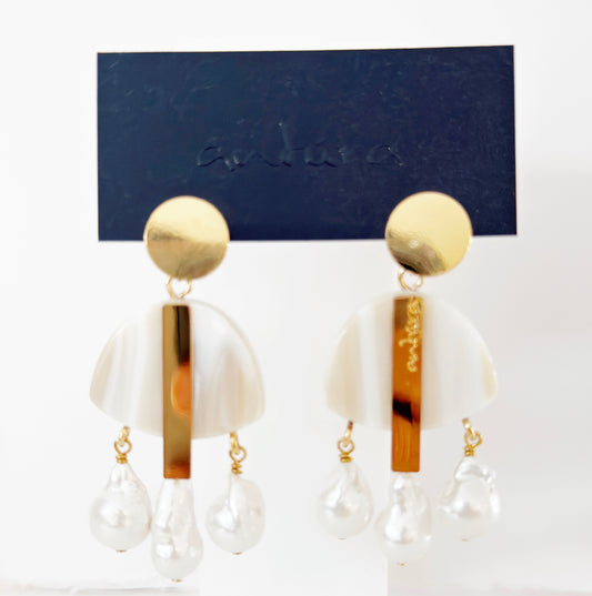 Pearl Cascade Earrings - Antúra
