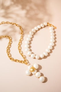 PAULINA CROSS PEARL LONG CHAIN NECKLACE