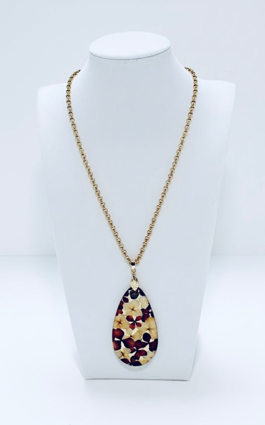 Resin Flower Pendant Hydrangeas Necklaces- Full of Grace